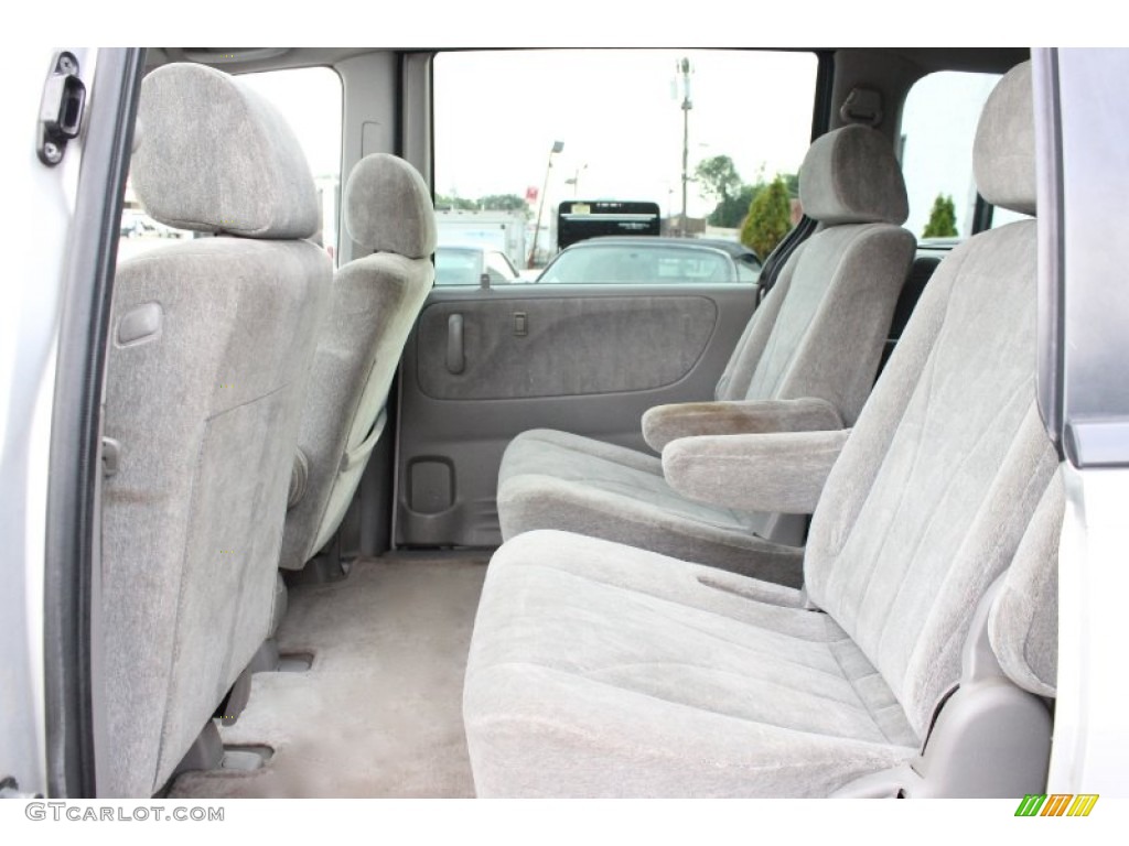 2000 MPV LX - Highlight Silver / Gray photo #23