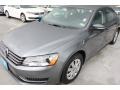 Platinum Gray Metallic - Passat 2.5L S Photo No. 3