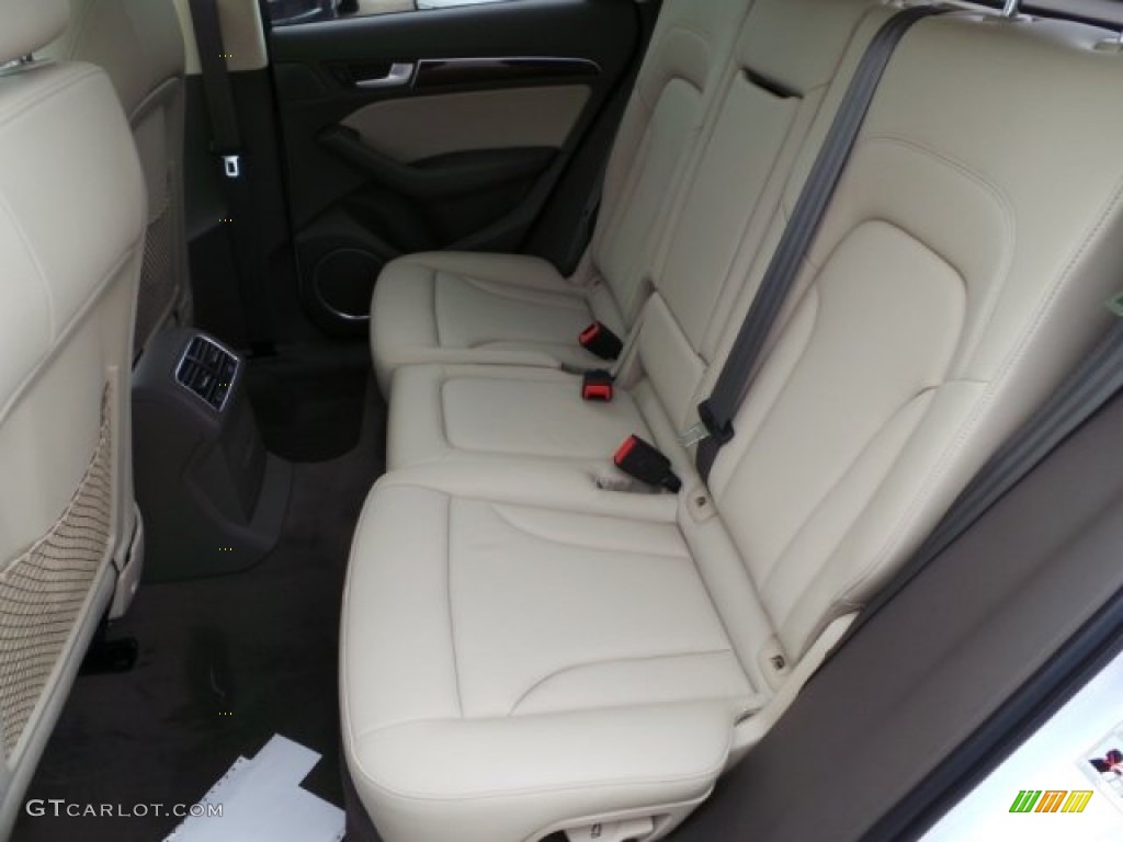 2015 Audi Q5 3.0 TFSI Premium Plus quattro Rear Seat Photo #95501708