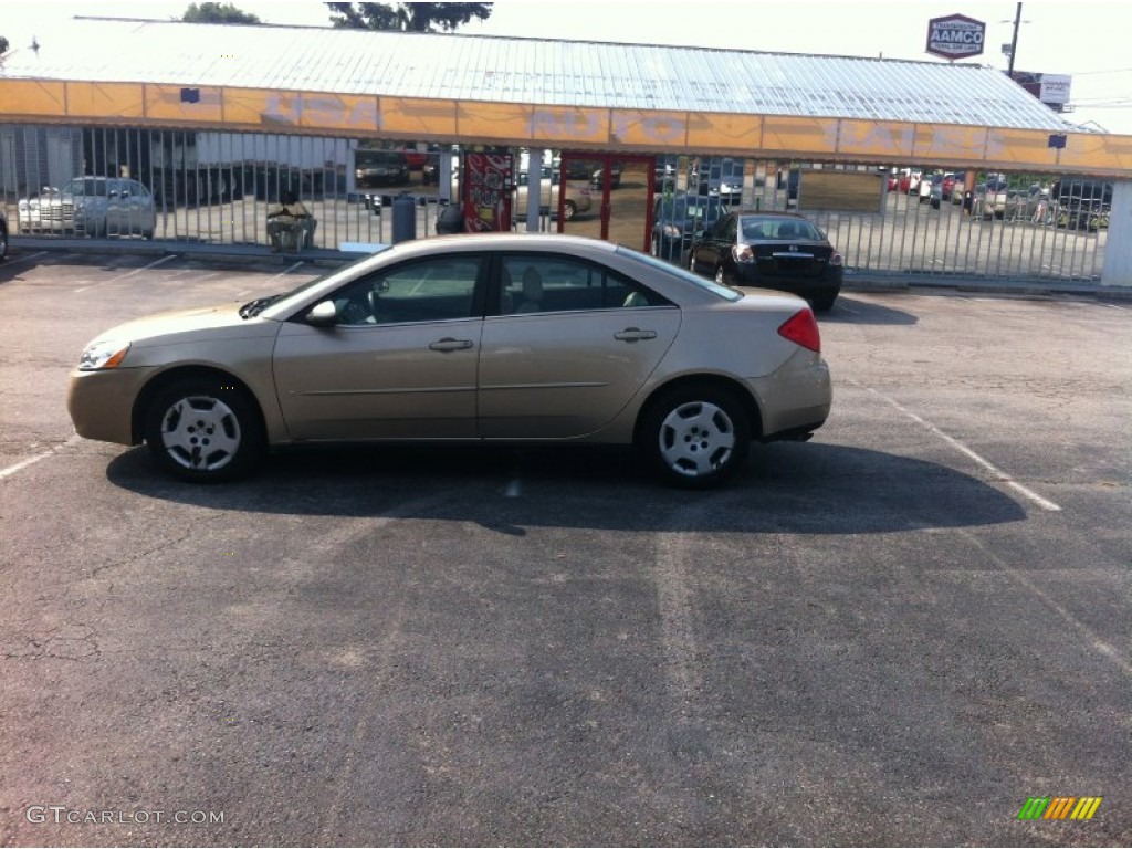 2007 G6 Sedan - Sedona Beige Metallic / Light Taupe photo #2