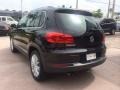 Deep Black Metallic - Tiguan SE Photo No. 3