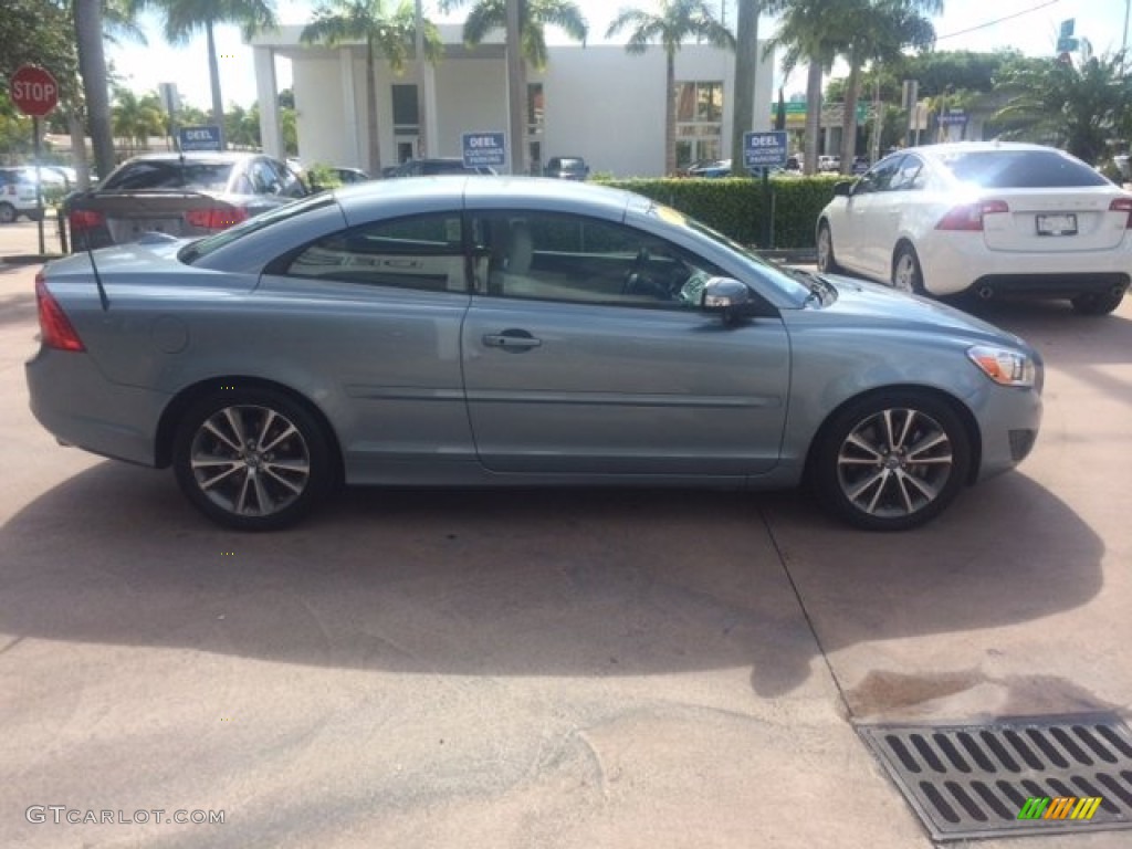 2011 C70 T5 - Celestial Blue Metallic / Soverign Hide Calcite Leather/Off Black photo #6