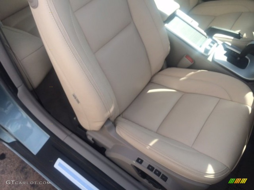 2011 C70 T5 - Celestial Blue Metallic / Soverign Hide Calcite Leather/Off Black photo #10