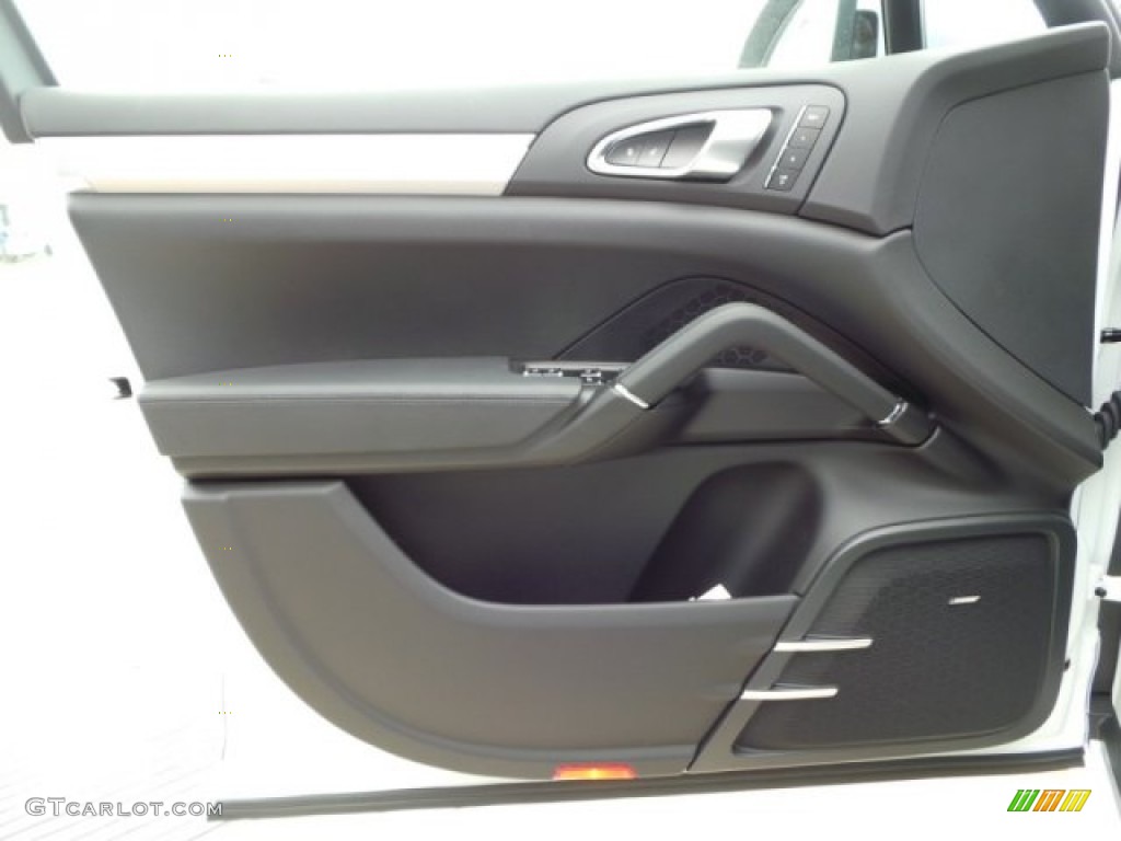 2014 Porsche Cayenne GTS Black Door Panel Photo #95506103