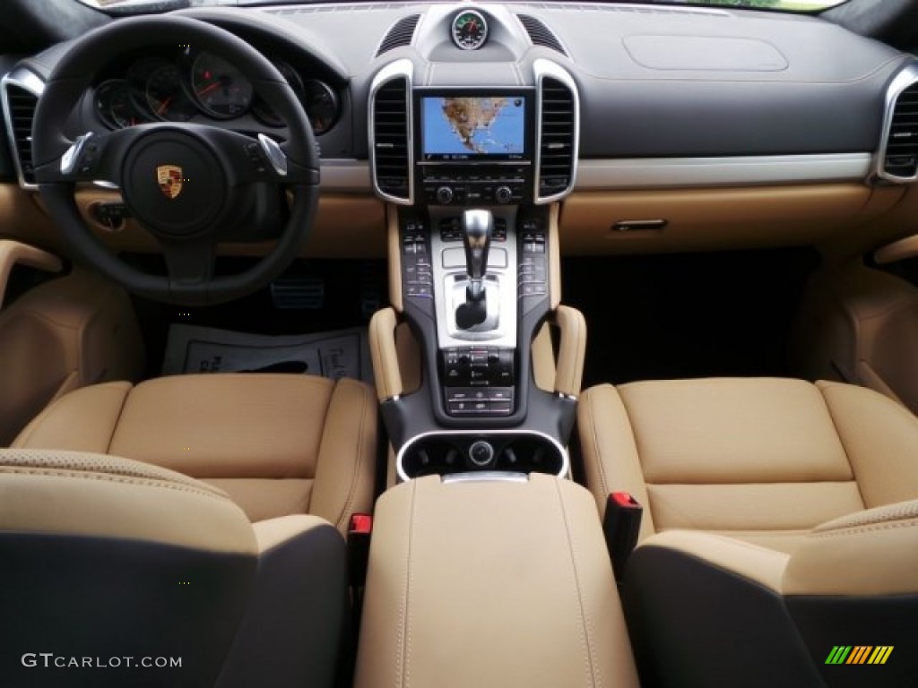 2014 Porsche Cayenne GTS Black/Luxor Beige Dashboard Photo #95506784