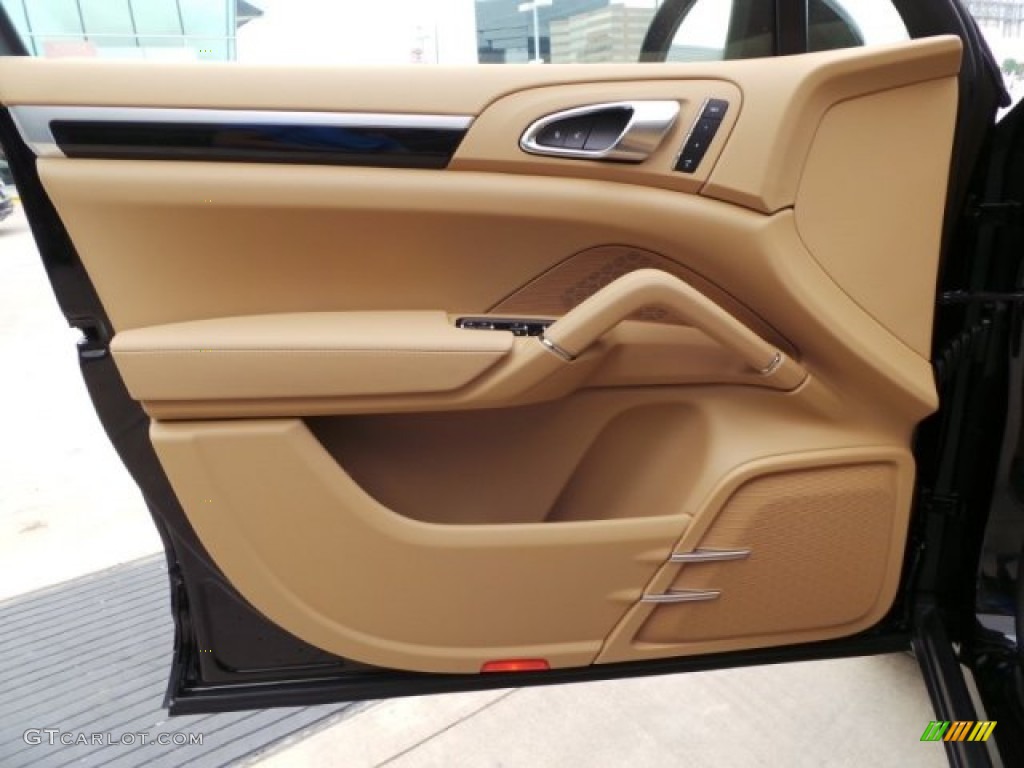 2014 Porsche Cayenne Diesel Luxor Beige Door Panel Photo #95507441