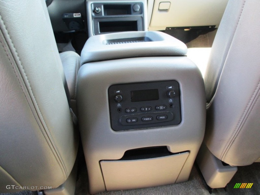 2003 Suburban 1500 LT 4x4 - Indigo Blue Metallic / Gray/Dark Charcoal photo #22