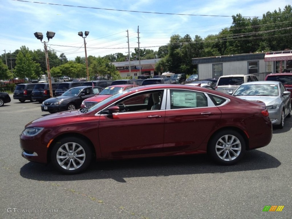 2015 200 C - Velvet Red Pearl / Black/Linen photo #3