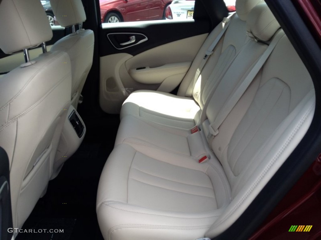 2015 Chrysler 200 C Rear Seat Photo #95509496