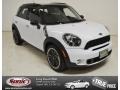 Light White - Cooper S Countryman Photo No. 1