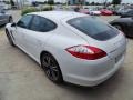 Carrara White - Panamera V6 Photo No. 5