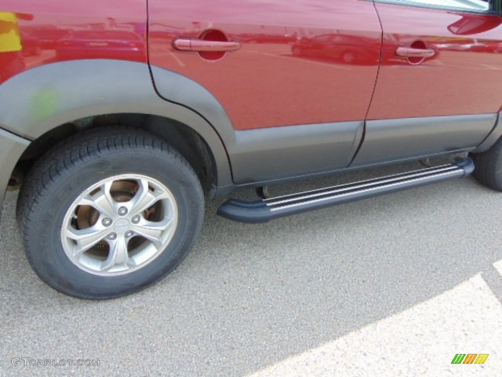 2009 Tucson SE V6 4WD - Mesa Red / Gray photo #3