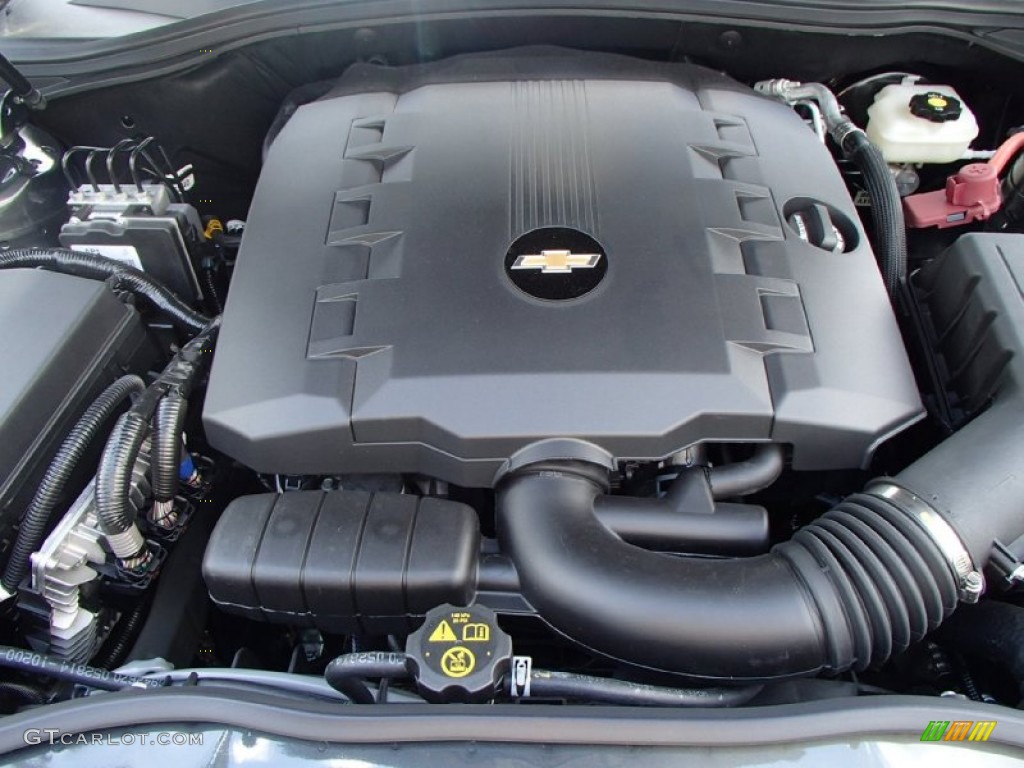 2015 Chevrolet Camaro LT Coupe Engine Photos