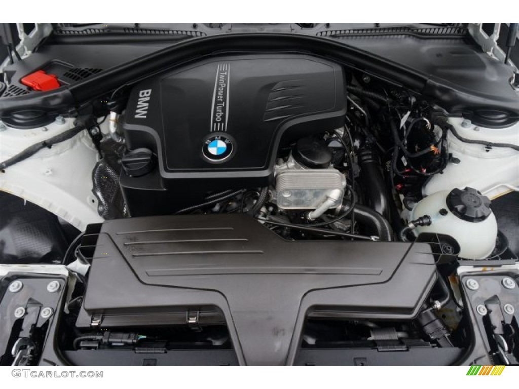 2014 BMW 3 Series 328i Sedan Engine Photos