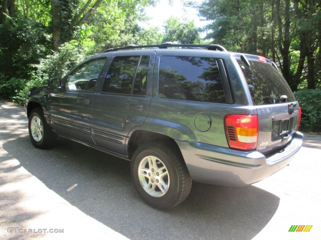 2004 Grand Cherokee Laredo 4x4 - Steel Blue Pearl / Dark Slate Gray photo #6