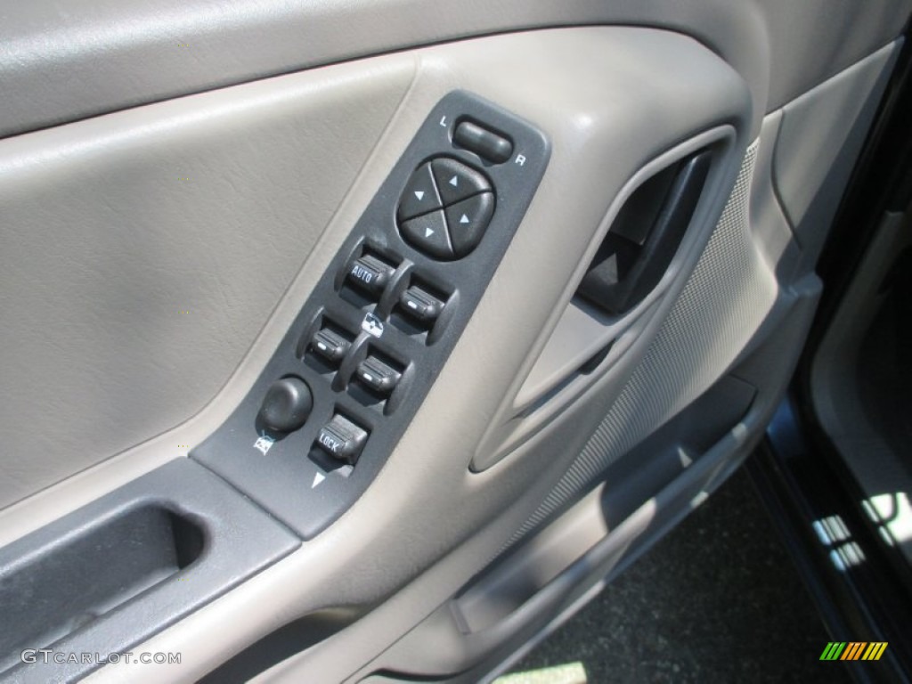 2004 Grand Cherokee Laredo 4x4 - Steel Blue Pearl / Dark Slate Gray photo #23