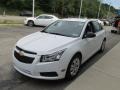 Summit White - Cruze LS Photo No. 6