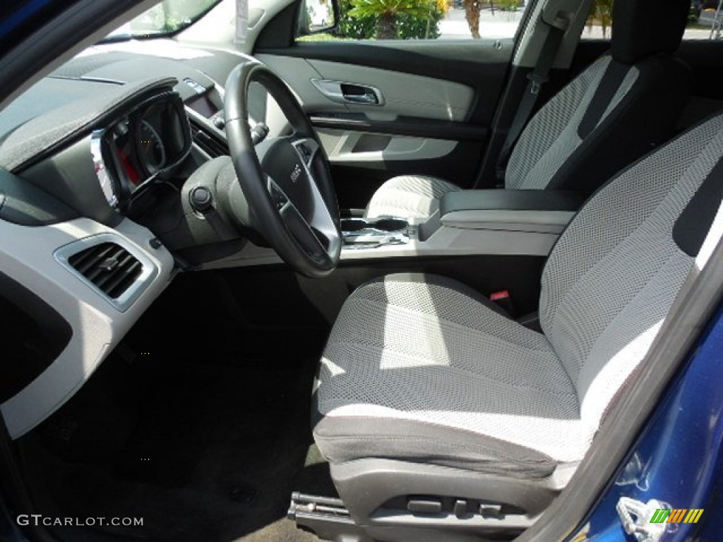 Light Titanium Interior 2010 GMC Terrain SLE Photo #95529360