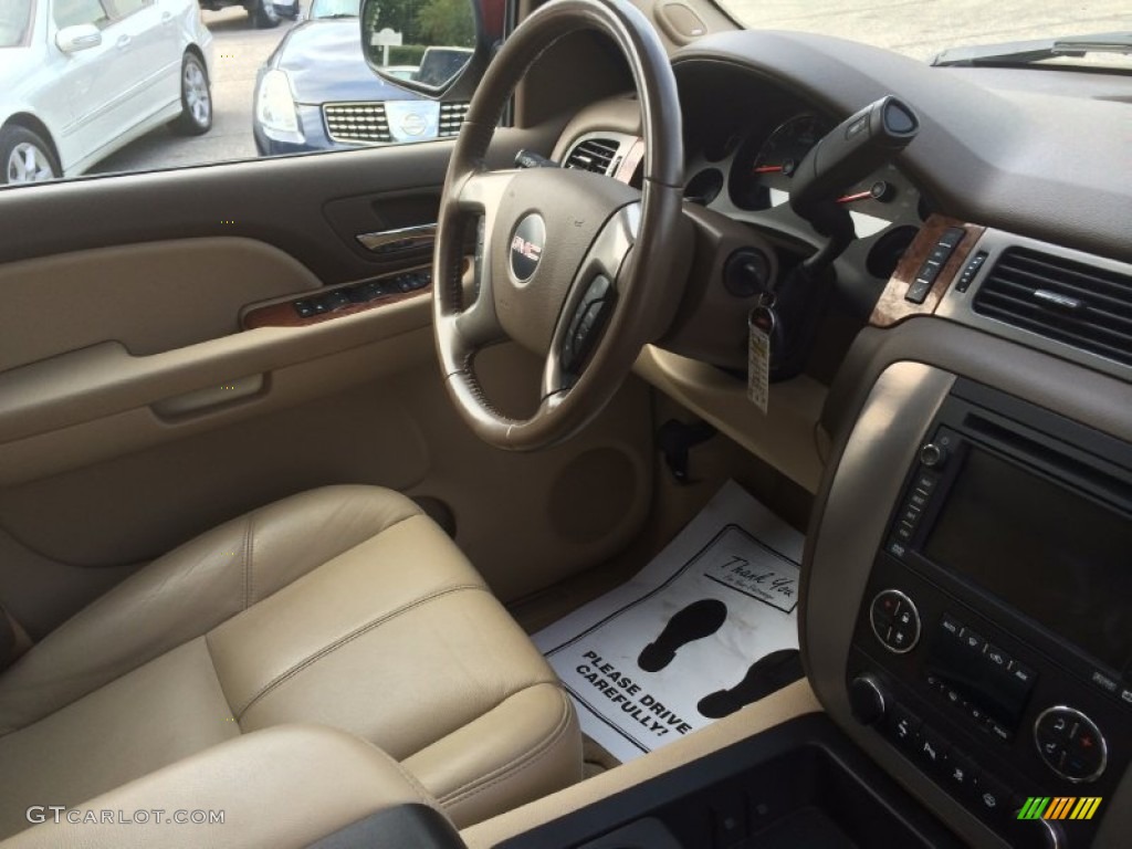 2008 Yukon XL SLT 4x4 - Sonoma Red Metallic / Light Tan photo #9