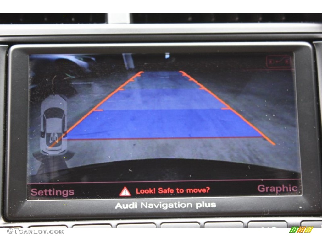 2012 R8 5.2 FSI quattro - Phantom Black Pearl Effect / Red photo #26