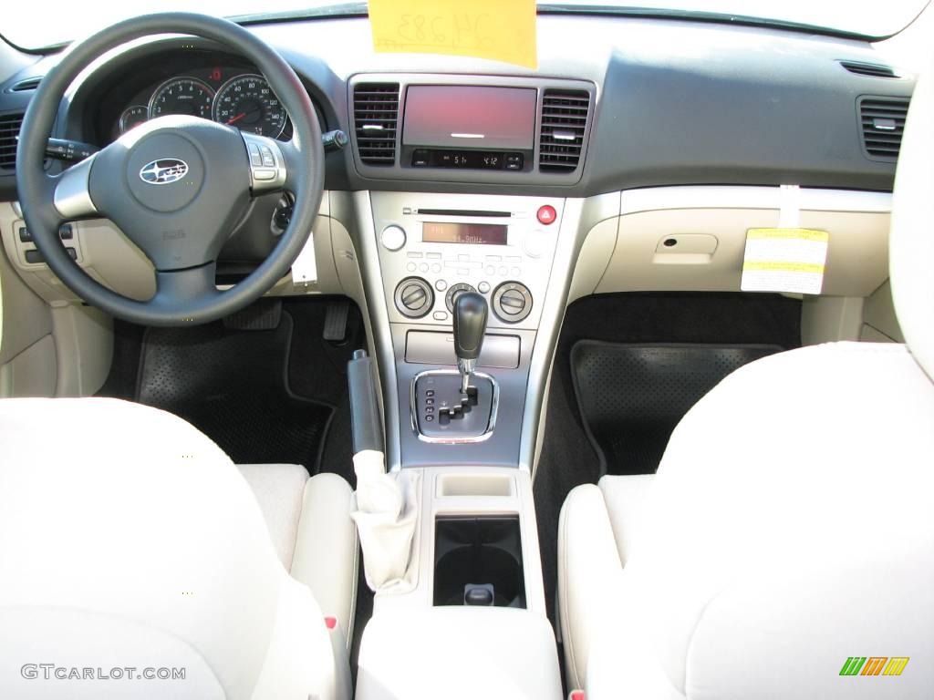 2009 Outback 2.5i Wagon - Seacrest Green Metallic / Warm Ivory photo #7