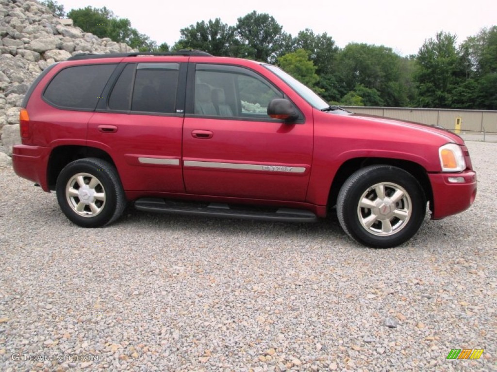 2002 Envoy SLT 4x4 - Magnetic Red Metallic / Medium Pewter photo #34
