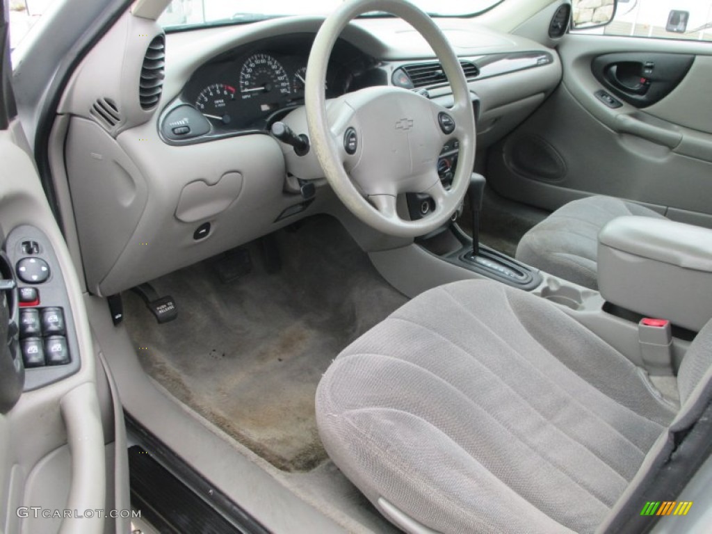 Gray Interior 2003 Chevrolet Malibu Sedan Photo #95551191