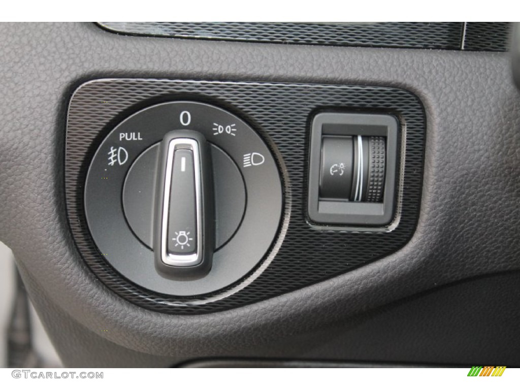 2015 Volkswagen Golf GTI 4-Door 2.0T S Controls Photo #95553684
