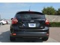 Tuxedo Black - Focus SE Hatchback Photo No. 4