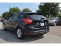 Tuxedo Black - Focus SE Hatchback Photo No. 5