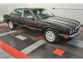 Ebony Black - XJ XJ8 Photo No. 4