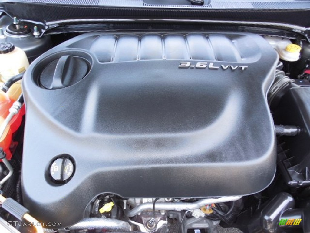 2011 200 S - Tungsten Metallic / Black photo #16