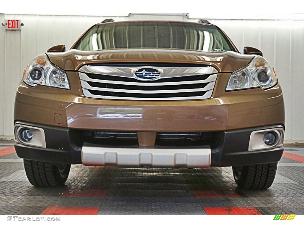 2011 Outback 3.6R Limited Wagon - Caramel Bronze Pearl / Warm Ivory photo #3