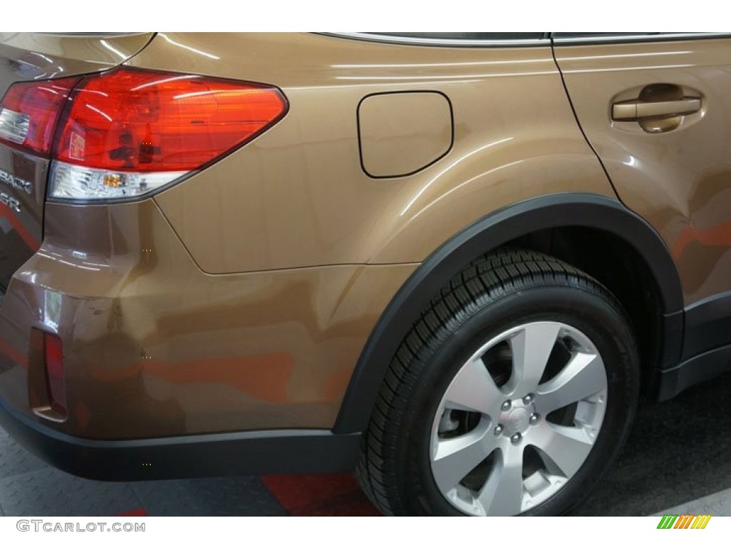 2011 Outback 3.6R Limited Wagon - Caramel Bronze Pearl / Warm Ivory photo #51