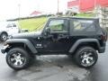 Black - Wrangler X 4x4 Photo No. 2