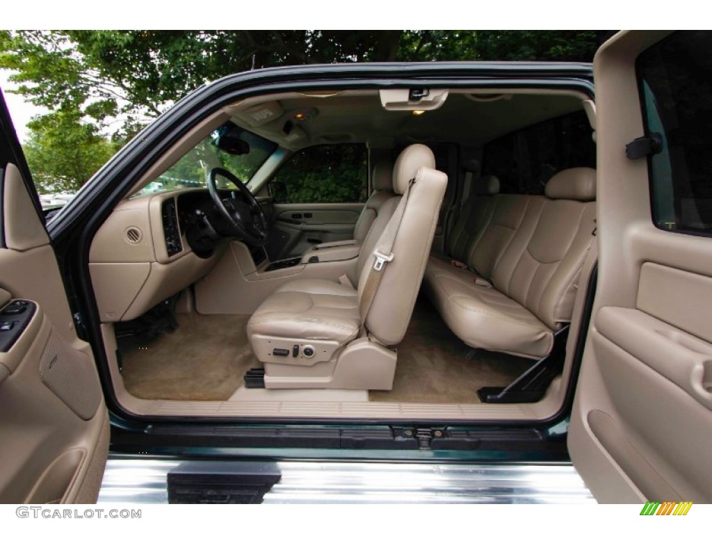 Tan Interior 2004 Chevrolet Silverado 1500 LT Extended Cab 4x4 Photo #95582277
