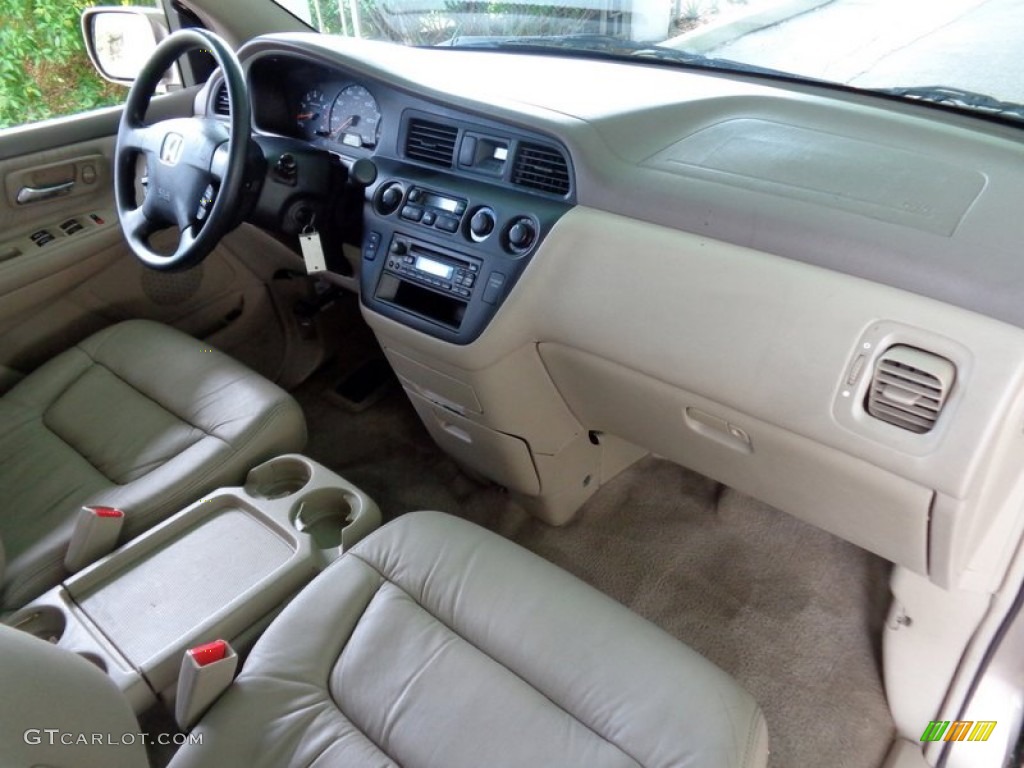 2004 Honda Odyssey EX-L Dashboard Photos
