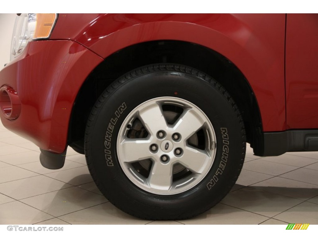 2010 Escape XLT 4WD - Sangria Red Metallic / Charcoal Black photo #18