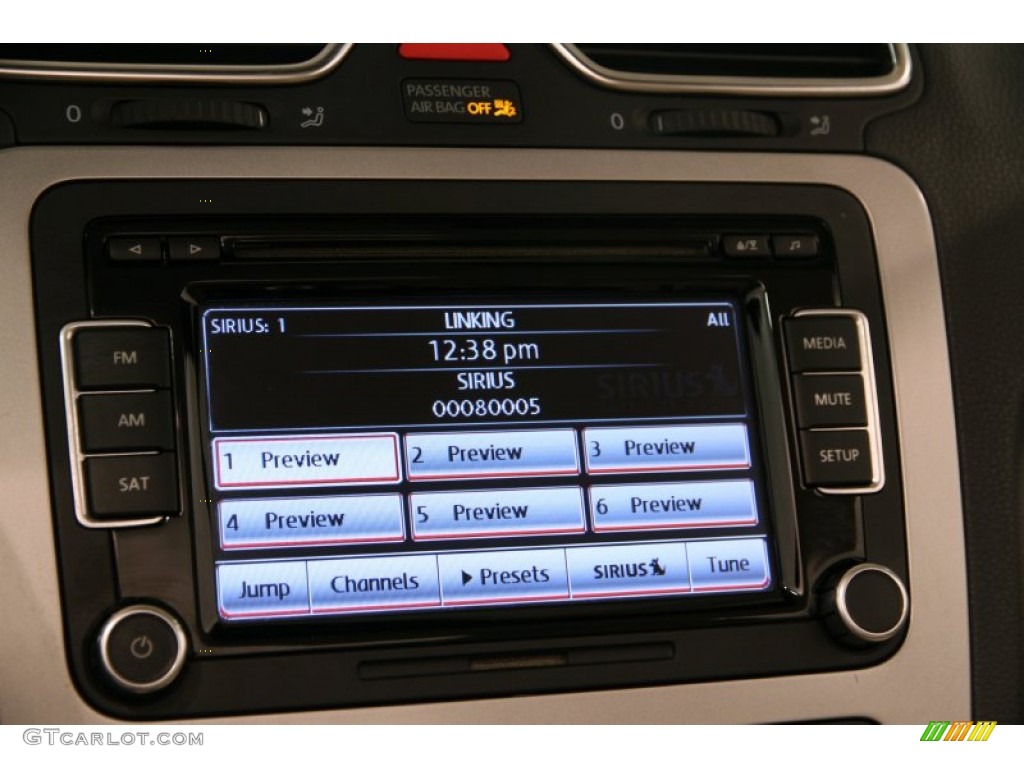 2012 Volkswagen Eos Komfort Controls Photos