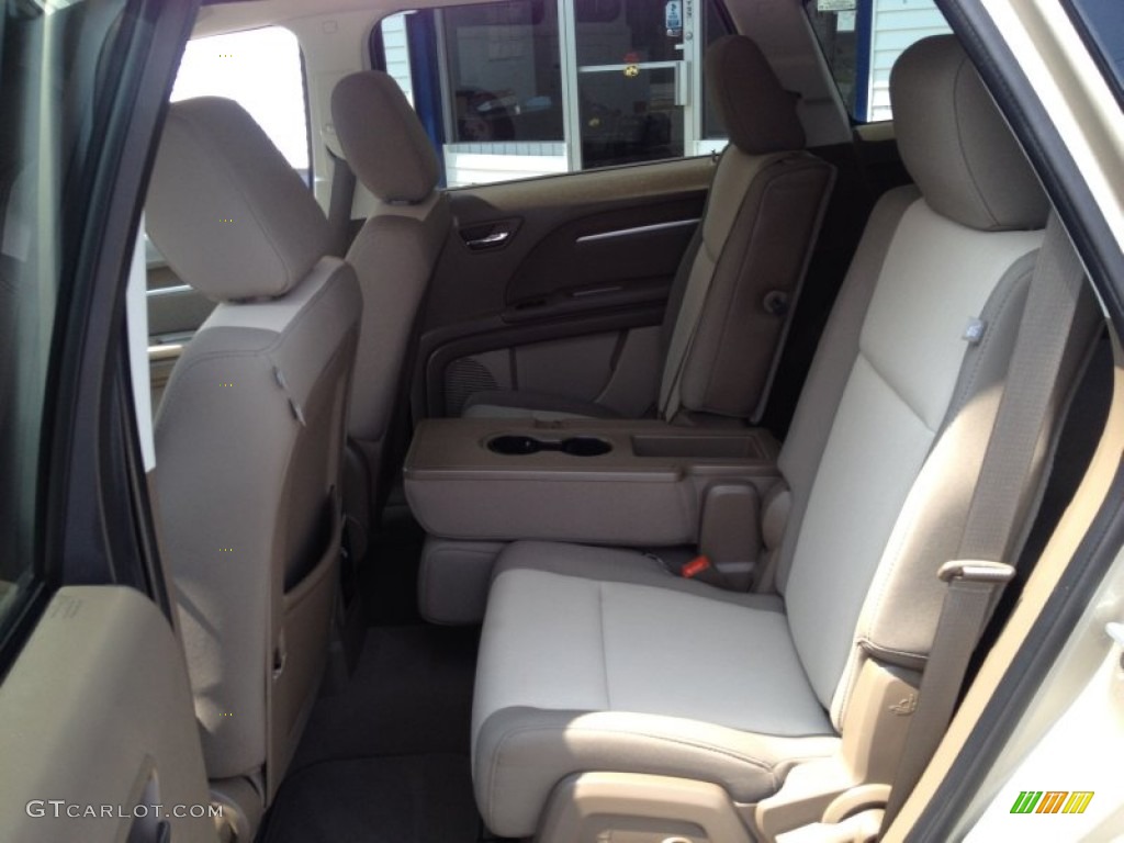 2009 Journey SXT - Light Sandstone Metallic / Pastel Pebble Beige photo #21