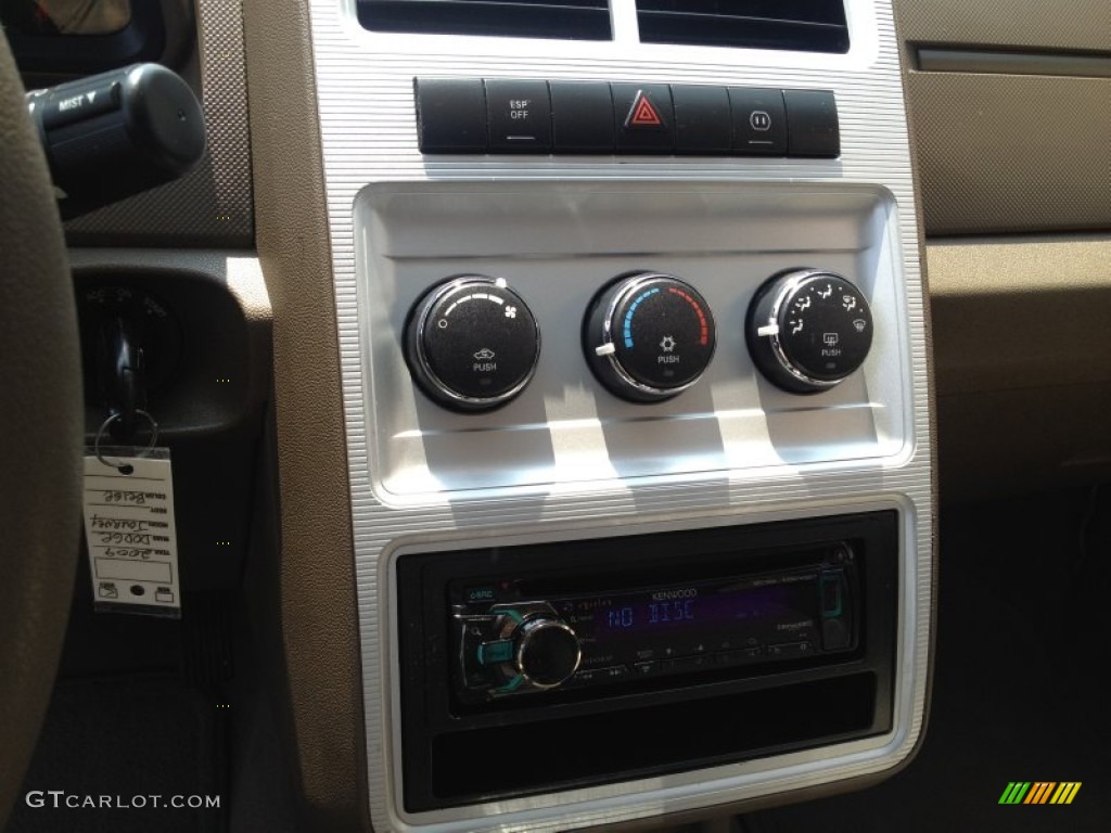 2009 Journey SXT - Light Sandstone Metallic / Pastel Pebble Beige photo #28