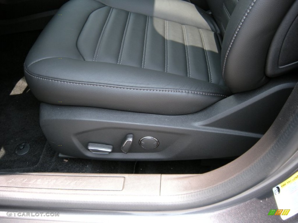 2014 Fusion SE EcoBoost - Sterling Gray / Charcoal Black photo #24