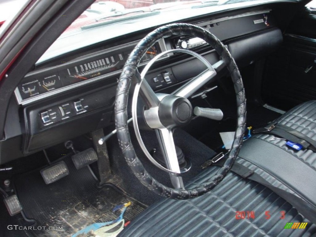 1968 Roadrunner Coupe - Red / Black photo #3