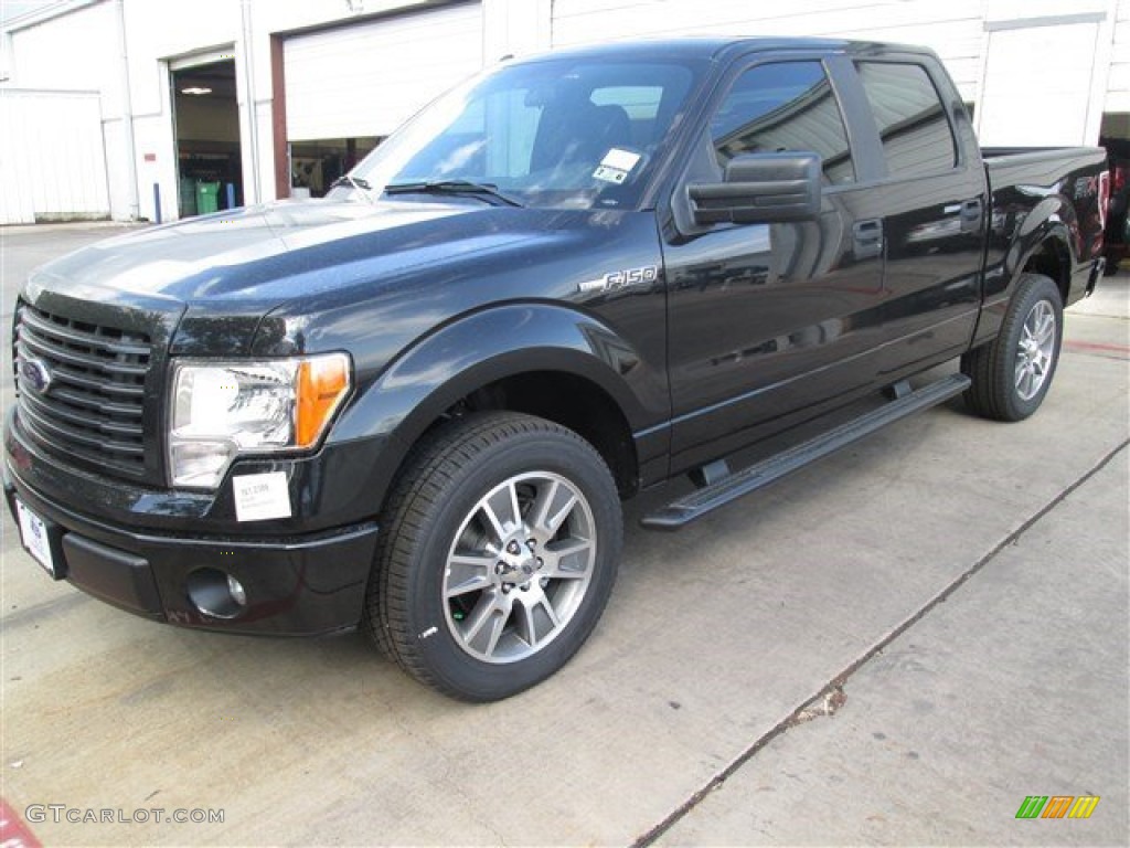 2014 F150 STX SuperCrew - Tuxedo Black / Black photo #2