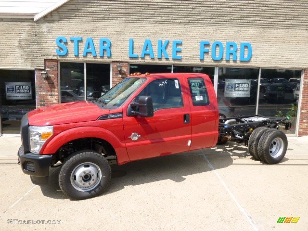 2015 F350 Super Duty XL Super Cab 4x4 Chassis - Vermillion Red / Steel photo #1