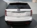 2015 Oxford White Ford Explorer XLT  photo #5