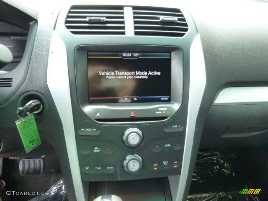 2015 Explorer XLT 4WD - Ingot Silver / Charcoal Black photo #14