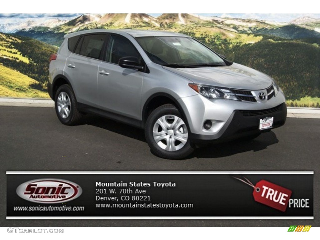 2014 RAV4 LE - Classic Silver Metallic / Black photo #1