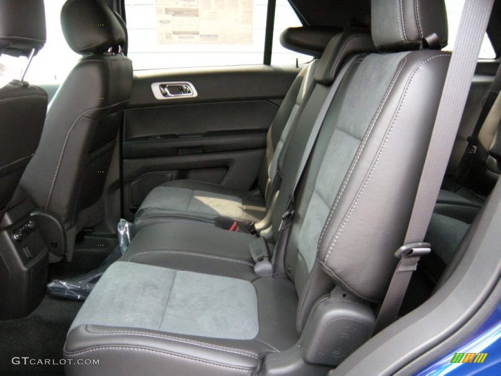 2015 Explorer XLT - Deep Impact Blue / Charcoal Black photo #23