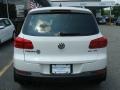 Candy White - Tiguan SE Photo No. 5